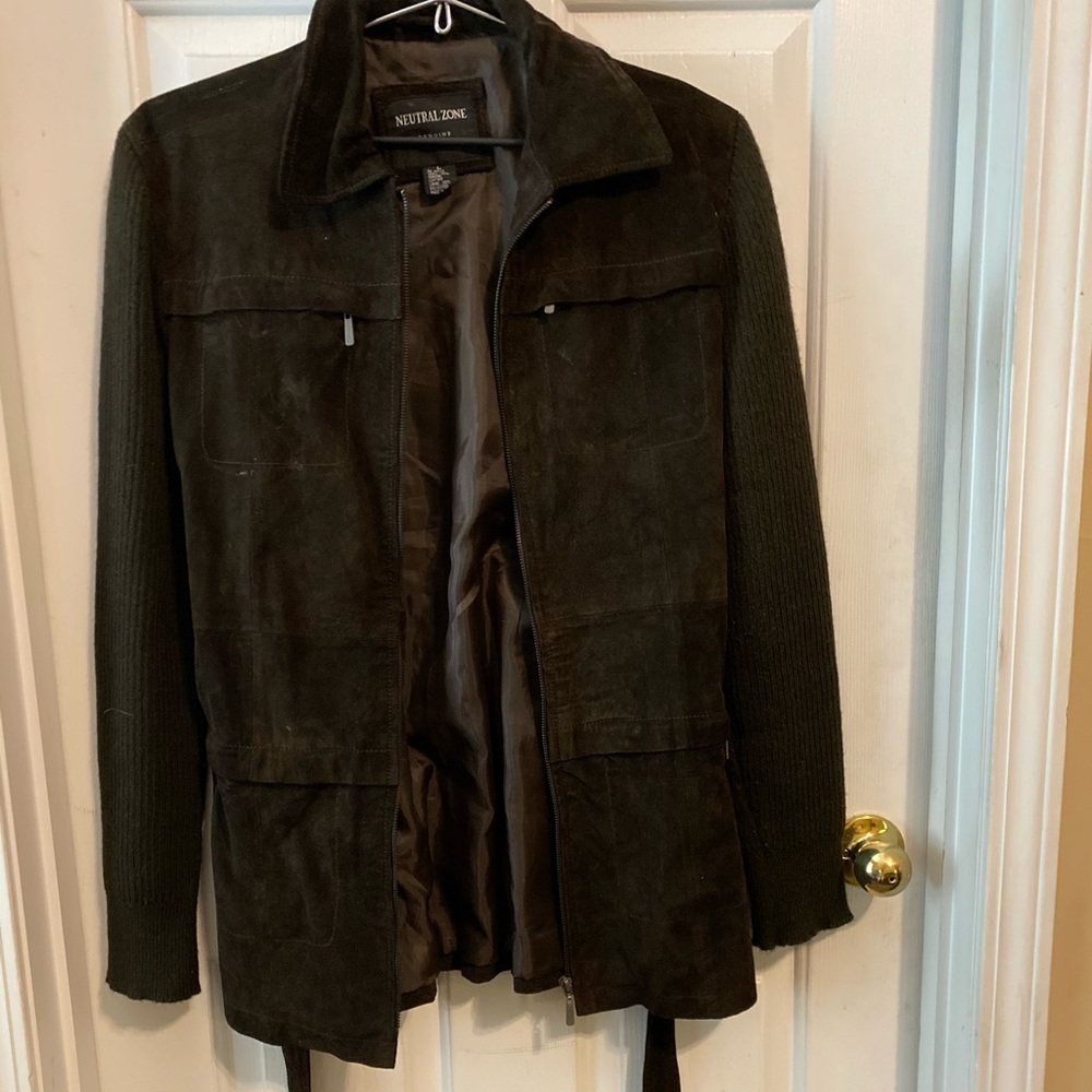 BROWN SUEDE JACKET W/SWEATER KNIT SLEEVES LARGE